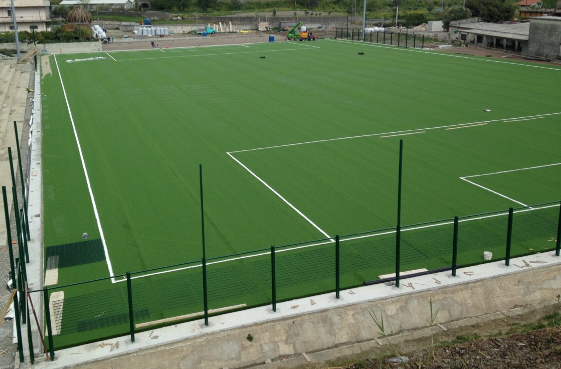 Installazione recinzioni Nuova Defim Orsogril campo da calcio Catanzaro